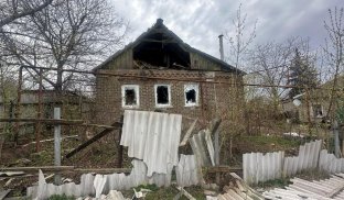 У Слов'янську пошкоджено приватний будинок: зведення по Донецькій області