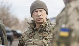 Головнокомандувач Збройних сил України Олександр Сирський Росіяни наступають по всій лінії фронту