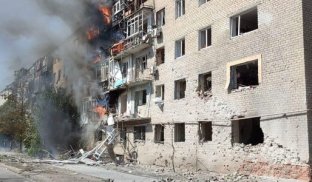 Росіяни окупували кілька населених пунктів, щоб штурмувати одне з принципових міст на Донбасі Росіяни окупували кілька населених пунктів, щоб штурмувати одне з принципових міст на Донбасі
