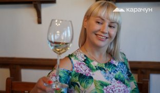Дегустація вин на підприємстві Шато Чизай Виноробне підприємство Шато Чизай