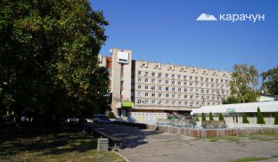 Соборна площа у Слов'янську. Фото з архіва Карачуна