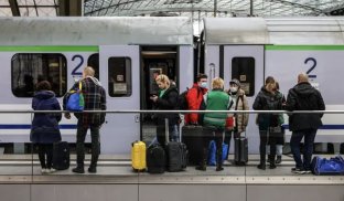 Шольц закликав українців у Німеччині активніше шукати роботу Шольц закликав українців у Німеччині активніше шукати роботу