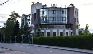 Як у Святогірську грабували Roche Royal