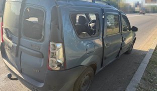 Удар по автомобілю під Слов'янськом: подробиці від прокуратури Удар по автомобілю під Слов'янськом: подробиці від прокуратури