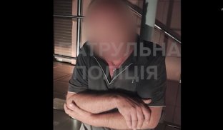 У Слов’янську затримано чоловіка, який намагався проникнути в магазин У Слов’янську затримано чоловіка, який намагався проникнути в магазин
