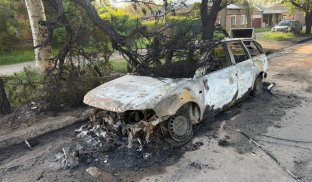 У Слов’янську пошкоджено 8 автівок, крамницю та інфраструктуру