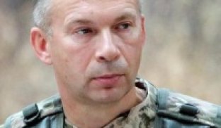 Сырский: Враг теряет позиции под Бахмутом Сырский: Враг теряет позиции под Бахмутом