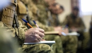 Бронювання працівників: що буде з діючими відстрочками працівників Бронювання працівників: що буде з діючими відстрочками працівників