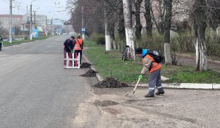 У Слов'янську працюють комунальники У Слов'янській громаді стартує генеральне прибирання