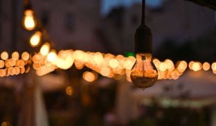 В Україні екстрені відключення світла: дуже високе споживання В Україні екстрені відключення світла: дуже високе споживання