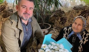 Вадим Лях і Ганна Бойко Жительці Слов'янська виповнилося 101 рік