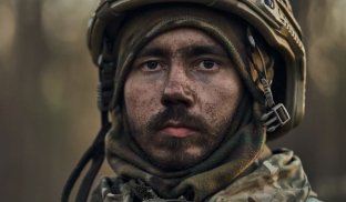 Росіяни тиснуть по всій лінії фронта Що відбувається на Бахмутському напрямку фронту 27 квітня