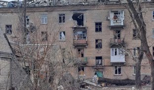 Росіяни здійснили ракетний удар по Селидовому Росіяни пошкодили житлову багатоповерхівку у Донецькій області