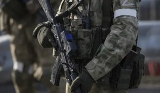 Російські військові просунулися у районі чотирьох населених пунктів на східному напрямку Російські військові просунулися у районі чотирьох населених пунктів на східному напрямку