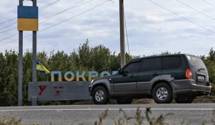 Армія РФ намагається взяти Покровськ у кільце Армія РФ намагається взяти Покровськ у кільце