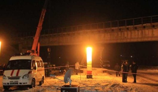 Ночью был подорван мост над трассой Славянск-Донецк-Мариуполь