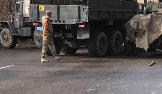 В Славянске в ДТП попали военные авто и Skoda