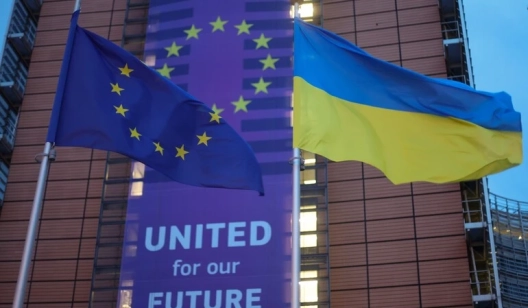 Допомога Україні від країн поза Євросоюзом може скоротитися майже вп’ятеро — FT