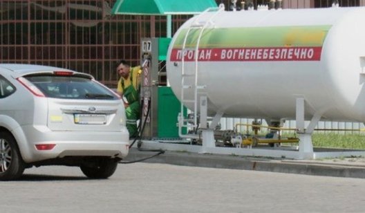 Ослабление карантина: бензин и автогаз в Украине могут быстро подорожать