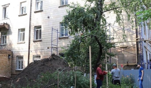 В Славянске стартовал капремонт здания городской больницы