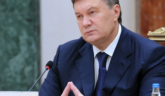 Янукович оспорит в суде решение Рады о его отстранении от должности президента Украины