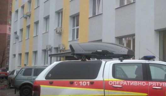 В поликлинике Славянска разбили термометр: пришлось вызывать спасателей