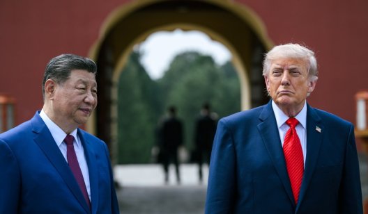 Сі Цзіньпін сказав Трампу, що Путін може пошкодувати про вторгнення в Україну — FT