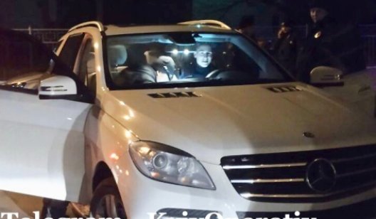 Mercedes на донецких номерах: 15 патрульных авто полтора часа гонялись в Киеве за мажором