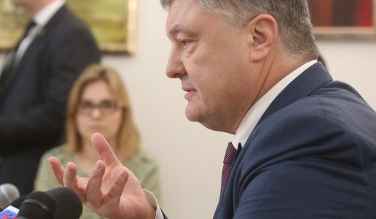 Порошенко рассказал, как будет возвращать Крым и Донбасс, если снова станет президентом