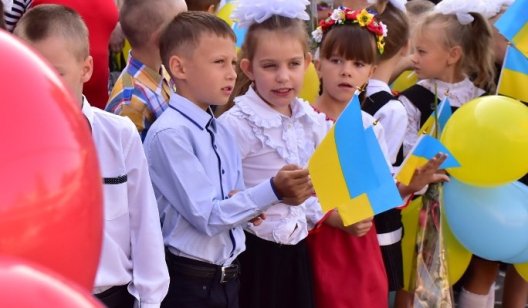 В Украине запретили детям без прививок посещать садики и школы: указ МОЗ и Минобразования