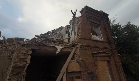 У Слов'янську під удар потрапила будівля медичного закладу