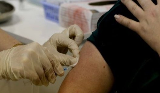 Катастрофа с вакцинацией – за сутки ни одной прививки в 10 областях