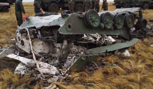 В России с неба падала военная техника, много пострадавших: фото и видео ЧП