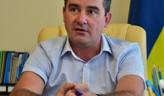 За что мэру Славянска хотят увеличить зарплату