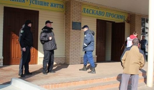 Выборы в Славянске начались без нарушений