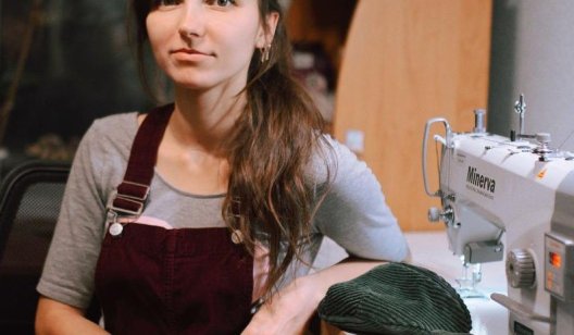 В Славянске девушка строит необычный швейный бизнес