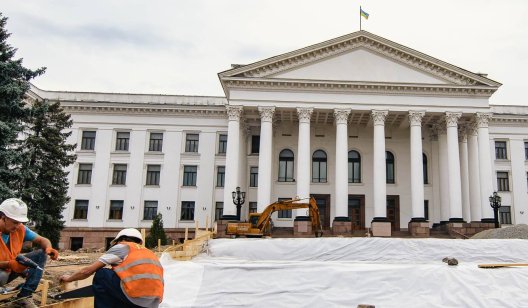 Как в Краматорске идёт реконструкция площади Мира - ВИДЕО