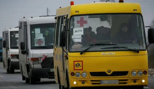 На яку допомогу можуть розраховувати ті, хто евакуюється з небезпечних територій