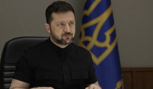 Зеленський пропонує продовжити воєнний стан і мобілізацію ще на 90 днів Зеленський пропонує продовжити воєнний стан і мобілізацію ще на 90 днів