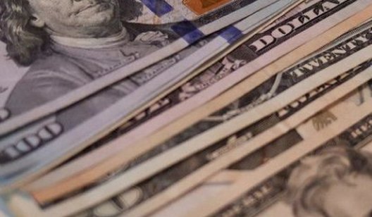 Доллар обвалили из-за увеличения госдолга и дыр в бюджете
