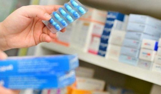 Возврат лекарств в аптеки: как законно вернуть себе деньги - советы юриста