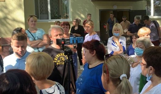 "Наш край" поддержал протесты медиков в Славянске