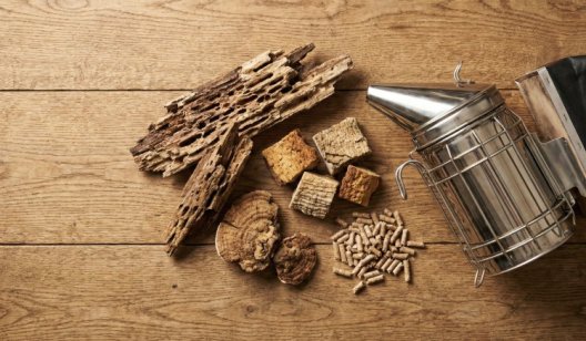 Паливо має значення: чим заправляти димар, щоб дим був густим, холодним та безпечним