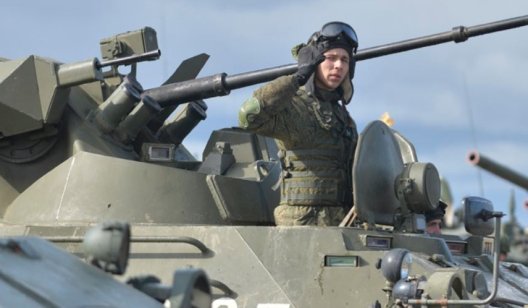 РФ стянула к границам Украины крупнейшую в истории группу войск: в ЕС назвали цифру