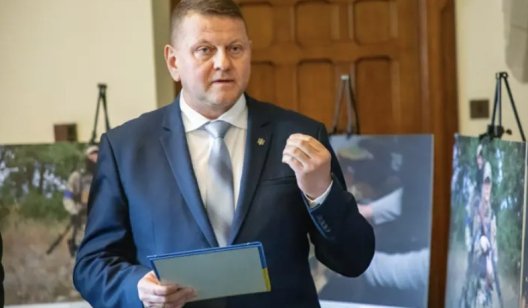 Залужний попередив про ризик громадянської війни в Україні