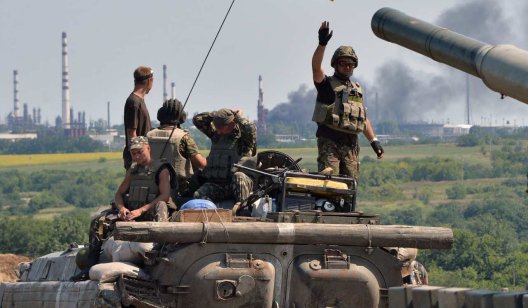 Украинские войска на Донбассе приведут в высшую степень готовности перед вторым туром выборов
