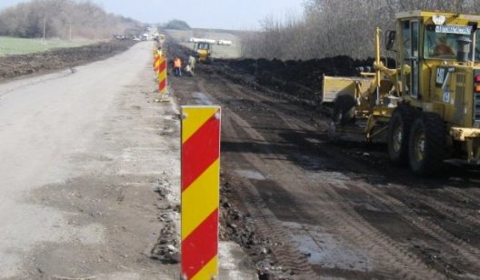 В Славянском районе идет капремонт дороги