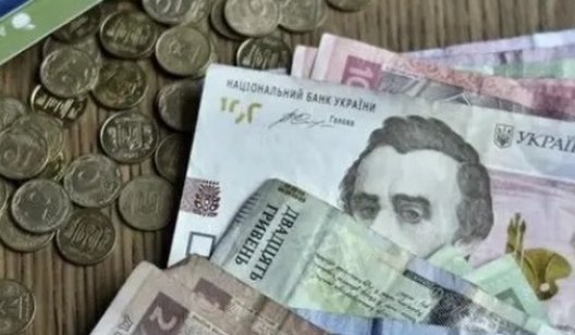 Минус половина ВВП. Как война бьет по экономике Украины и как ее можно спасти
