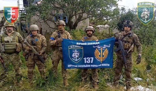 Українські воїни показали кадри зі звільненої Макарівки в Донецькій області