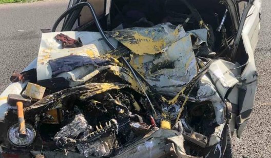 На трассе Киев-Должанский грузовик в лепешку смял легковушку, погибли два человека